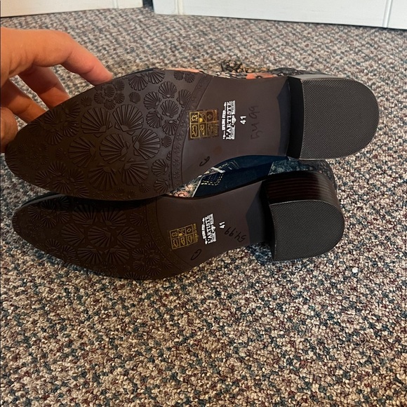 L'Artiste by Spring Step Lady Luck Shine Suede Boot Navy Multi Women 10.5 NWOB - Picture 7 of 10